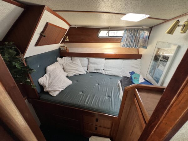 Bayliner 4050 Bodega - Image 24