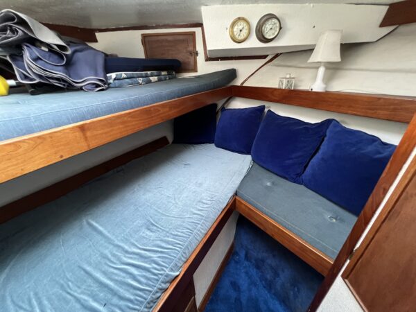 Bayliner 4050 Bodega - Image 27