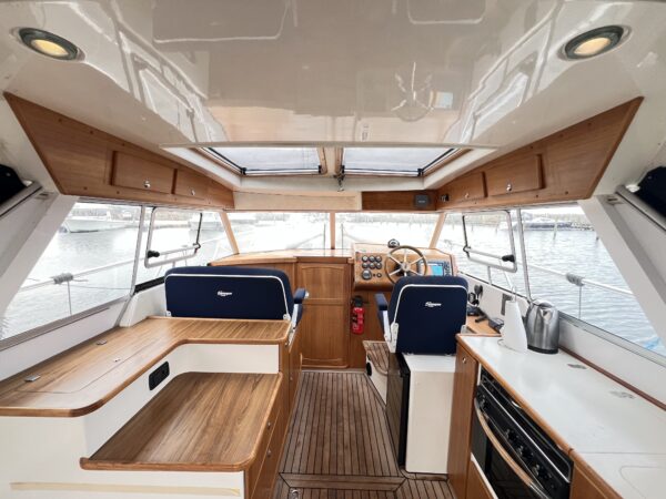 Saga 310 - Image 11