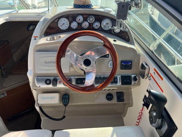 Larson 274 Cabrio (DIESEL) - Image 15