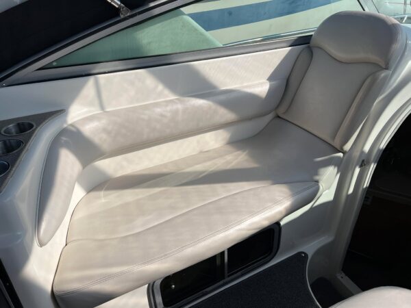 Larson 274 Cabrio (DIESEL) - Image 18