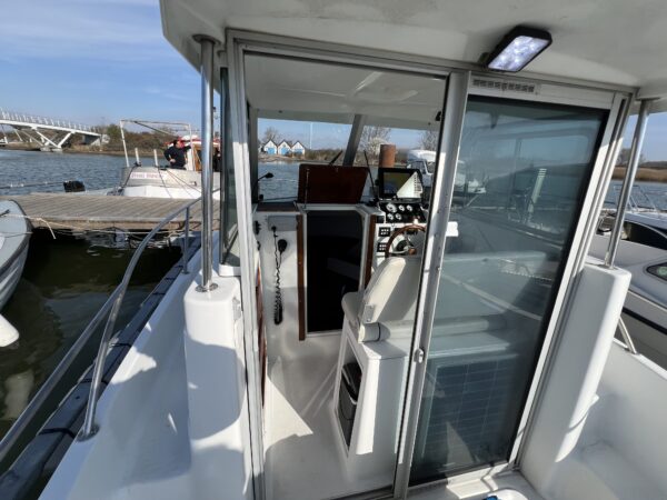 Beneteau Antares 620 - Image 8
