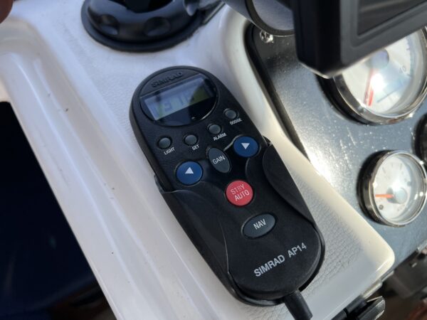 Beneteau Antares 620 - Image 17