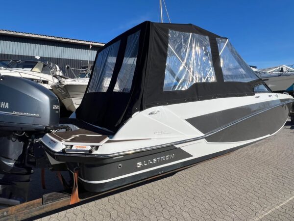 Glastron GTD 220 - Image 3
